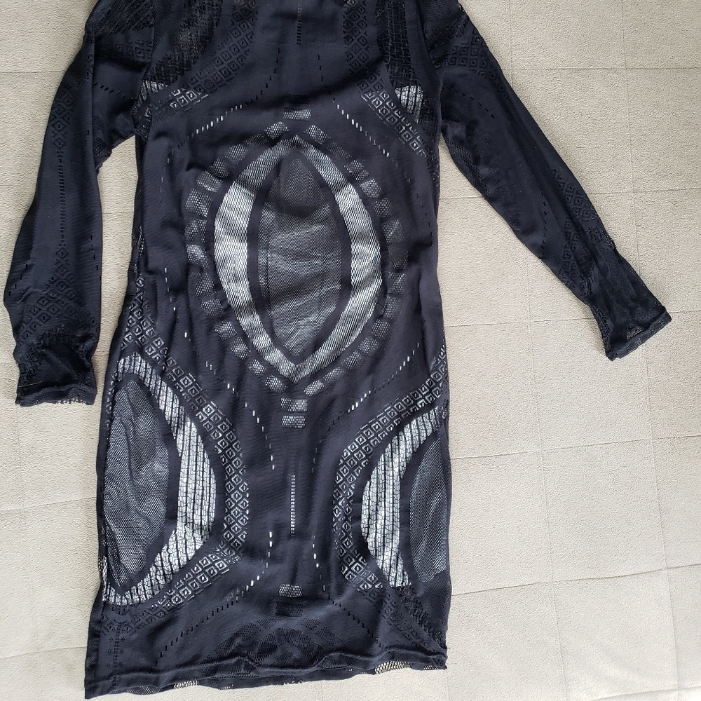 Dress - Picture 2 of 4